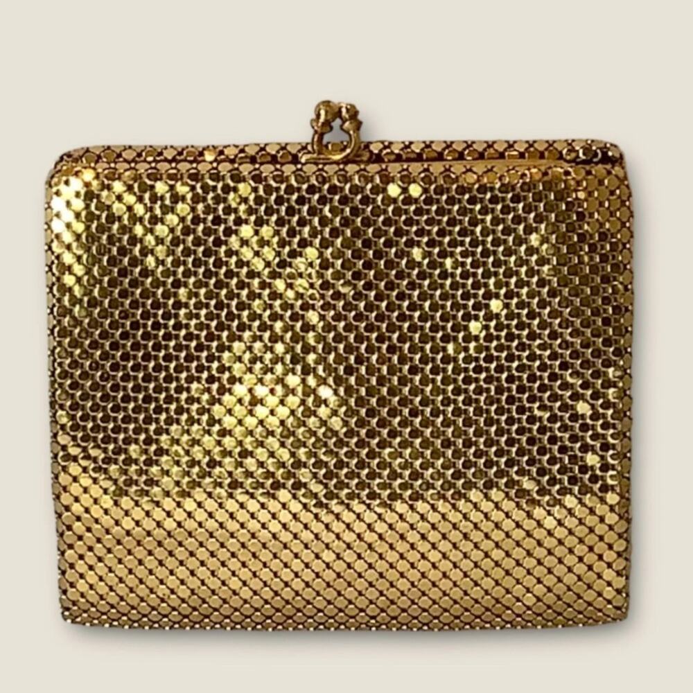 Vintage-Whiting & Davis-Gold Mesh Coin Purse with Chain-original box-never used